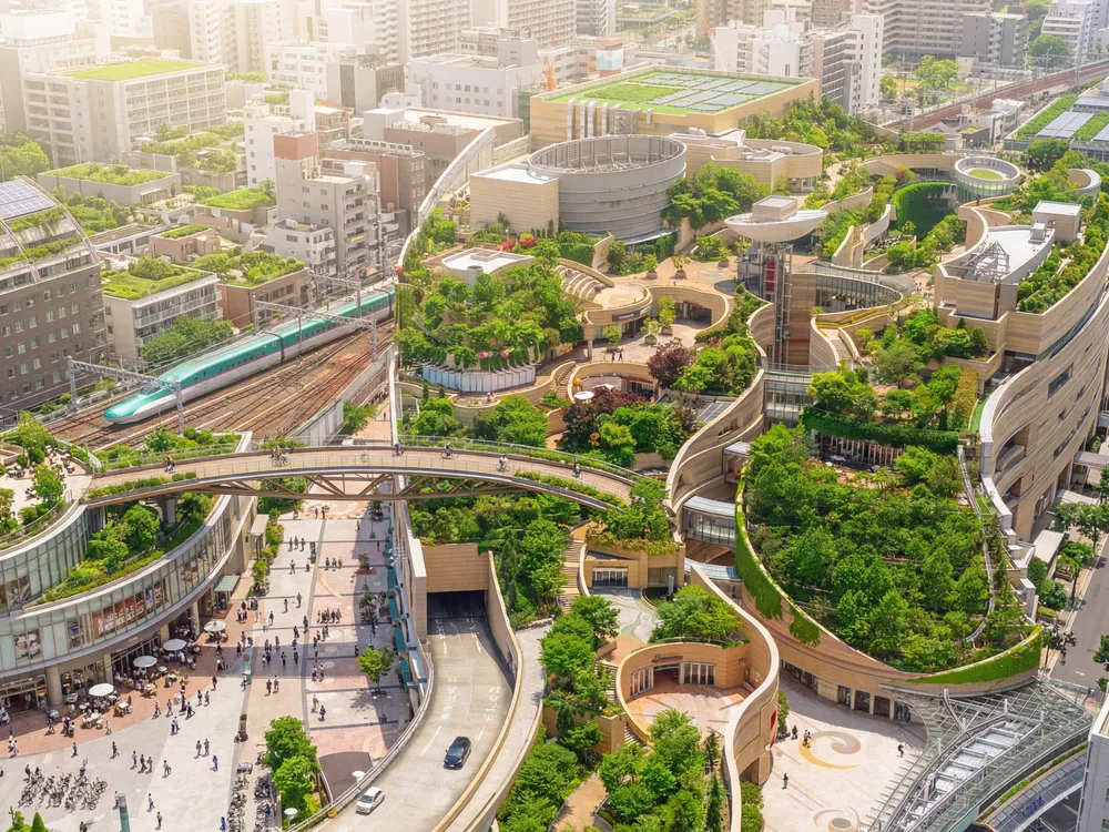 Grüne Stadt mit Parks und Vegetation – nachhaltige Städte und Gemeinden